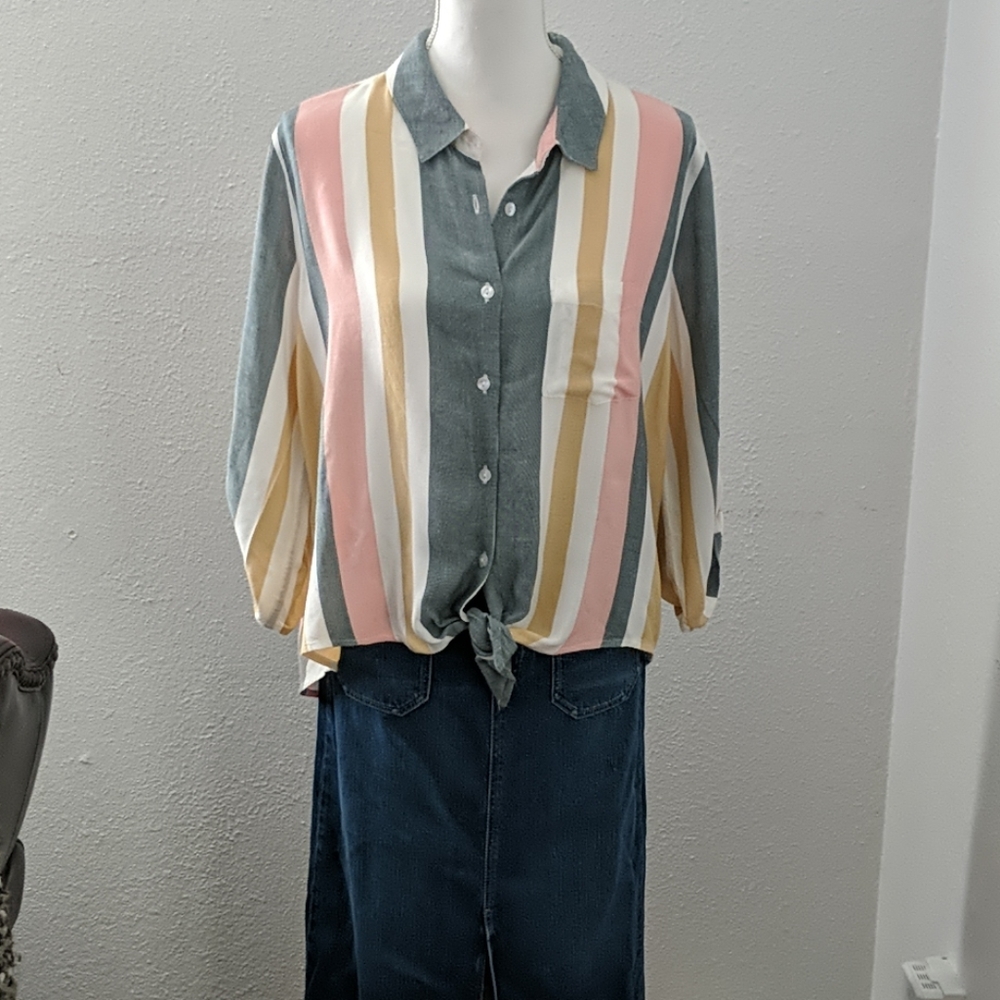 Olive + oak Top